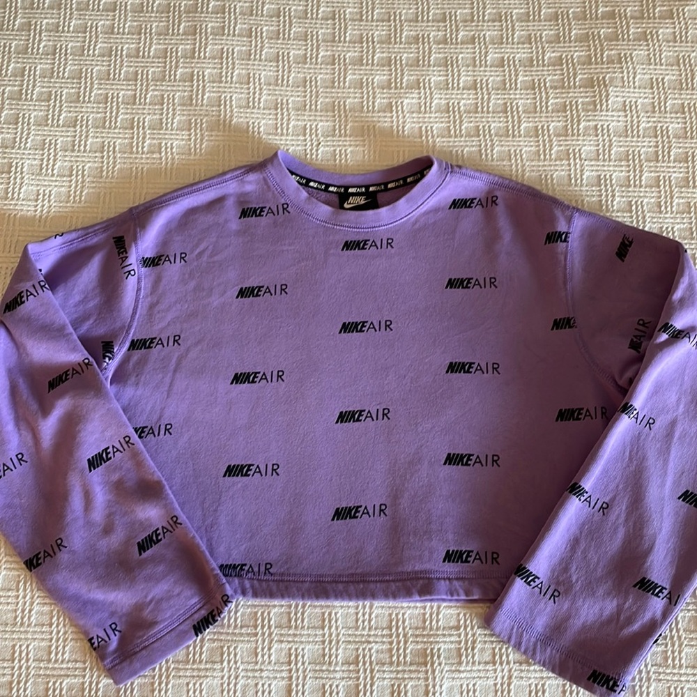 Women’s Nike Air sweatshirt